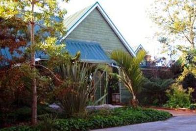фото отеля Sandpiper Lodge