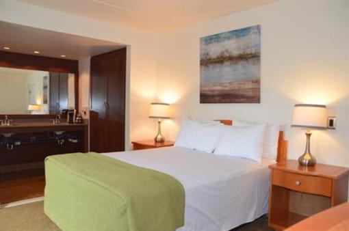 фото отеля Crosswinds Motel