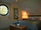 фото отеля Church House Hotel Milton Keynes