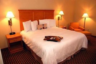 фото отеля Hampton Inn Ames