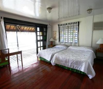 фото отеля Stilts Calatagan Beach Resort