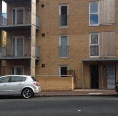 фото отеля Toms Inn 4 Oldham House