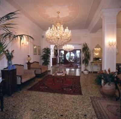 фото отеля Hotel Edelweiss Lido di Jesolo
