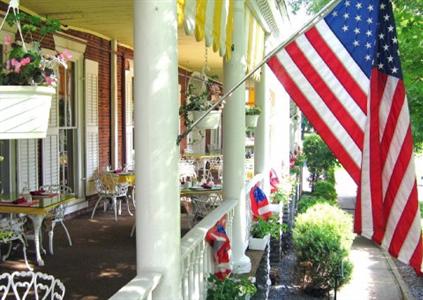 фото отеля Middlebury Inn