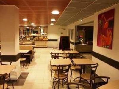 фото отеля Ace Hotel Roanne