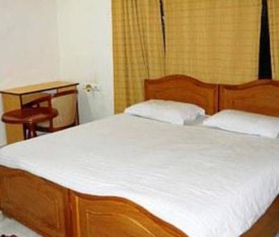 фото отеля Corporate Inn Banjara Hills Guest House