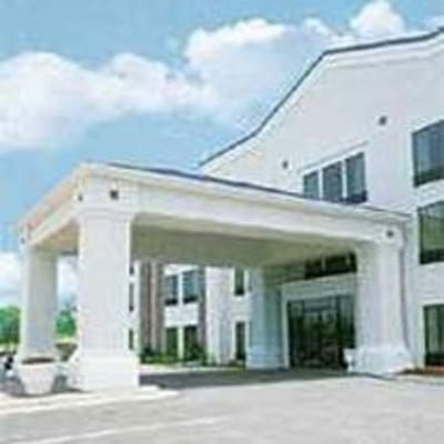 фото отеля Holiday Inn Express Dahlonega