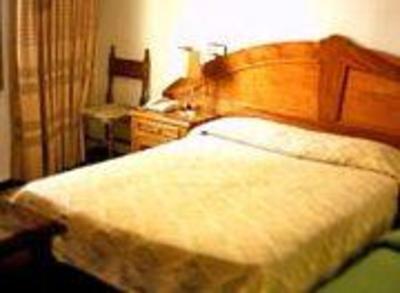 фото отеля Hostal El Roser