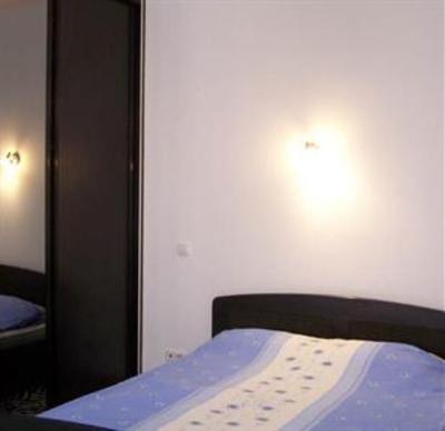 фото отеля Warsaw Best Apartments Senatorska