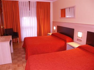фото отеля Hotel Avenida Pontevedra