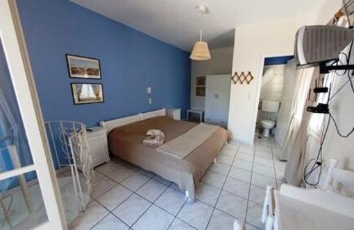 фото отеля Odyssey Suites