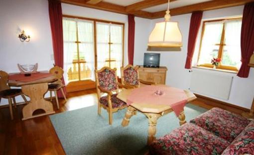фото отеля Ferienwohnungen Gasthof Glasl