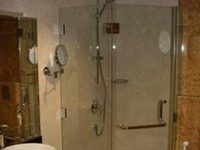 Johny International Hotel