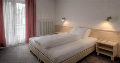 фото отеля Hotel La Tambra