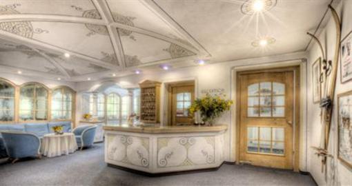 фото отеля Hotel La Tambra