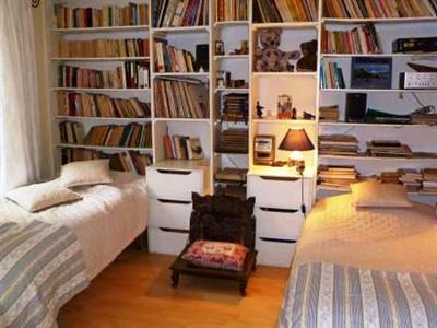 фото отеля Appartement Cours De Marigny