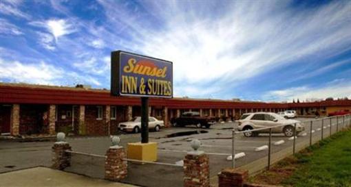 фото отеля Sunset Inn and Suites West Sacramento