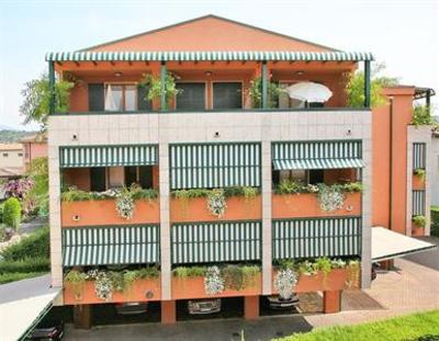 фото отеля Blue Lake Residence Bardolino