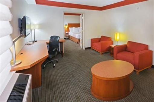 фото отеля La Quinta Inn and Suites Downtown New Orleans