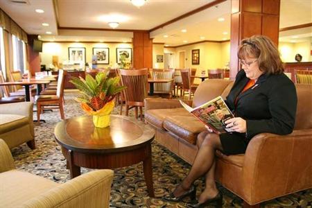 фото отеля Hampton Inn Albany - Wolf Road (Airport)