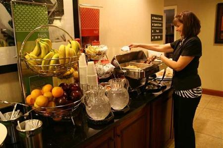 фото отеля Hampton Inn Albany - Wolf Road (Airport)