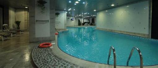 фото отеля Awaliv International Hotel