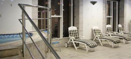 фото отеля Awaliv International Hotel