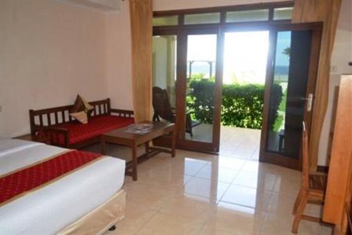 фото отеля Manna Beach Villa