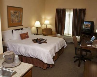 фото отеля Hampton Inn & Suites Denton