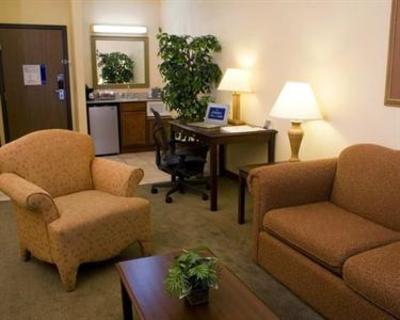фото отеля Hampton Inn & Suites Denton