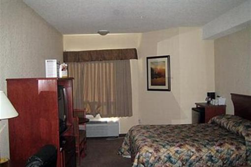 фото отеля Lakeview Inn & Suites Chetwynd