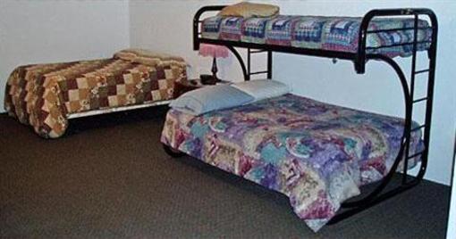 фото отеля Snuggle Inn