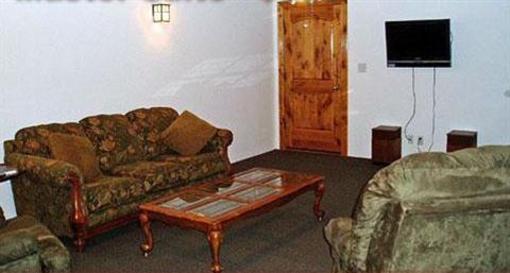 фото отеля Snuggle Inn