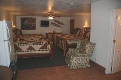 фото отеля Snuggle Inn