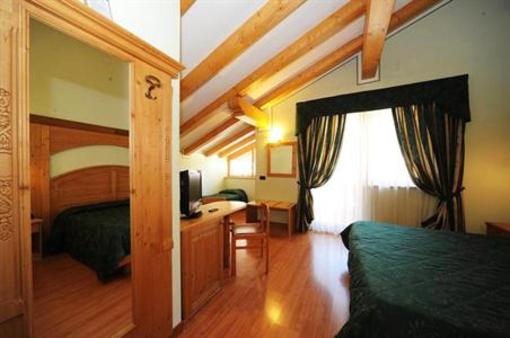 фото отеля Hotel Canada Pinzolo