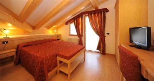 фото отеля Hotel Canada Pinzolo