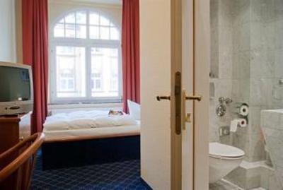 фото отеля Center Hotel Deutsches Haus