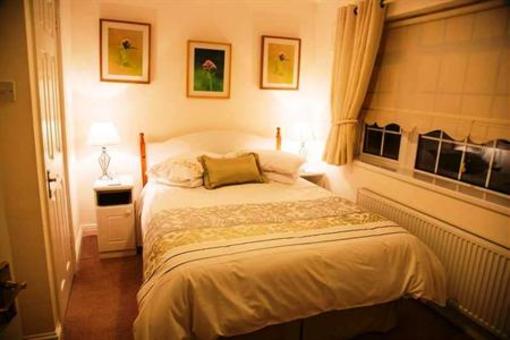 фото отеля Lorcan Lodge
