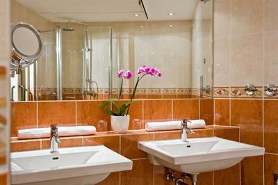 фото отеля Hotel Mondial Berlin