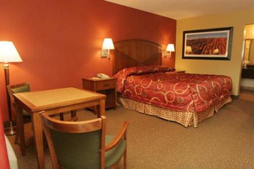 фото отеля BEST WESTERN PLUS Greenwell Inn