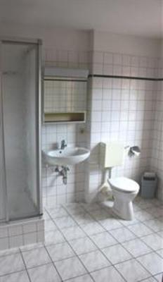 фото отеля Gasthaus & Hotel Zur Linde Tonndorf