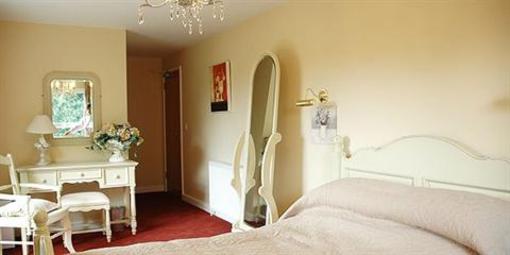 фото отеля The Vines Hotel Black Bourton Bampton