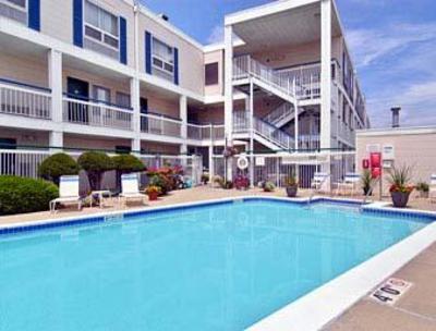 фото отеля Super 8 Motel Madison East
