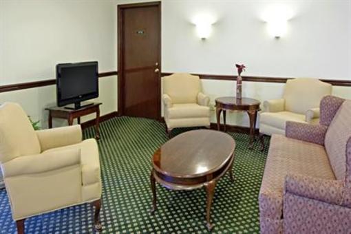 фото отеля Americas Best Value Parkway Inn