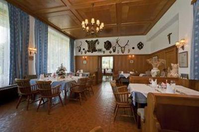 фото отеля Hotel Ambassador Pörtschach am Wörthersee