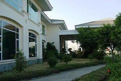 фото отеля Lakefront Golf Club and Resort