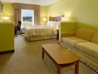 фото отеля Days Inn & Suites Swainsboro