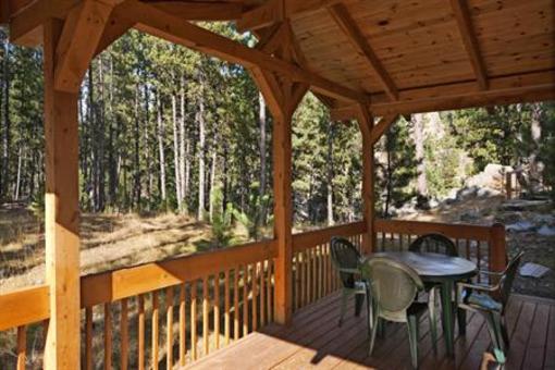 фото отеля Rock Crest Lodge