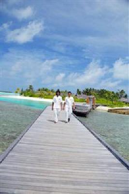 фото отеля Naladhu Resort Maldives