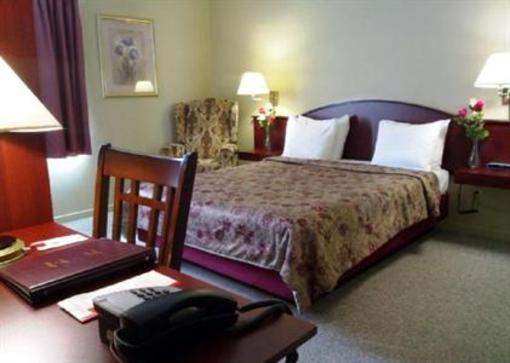 фото отеля Econo Lodge Boischatel